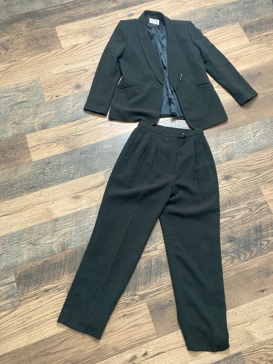 Kasper Pants - Kasper Dark Green Striped Blazer Pants Lined Polyester Suit Size 8P Women’s